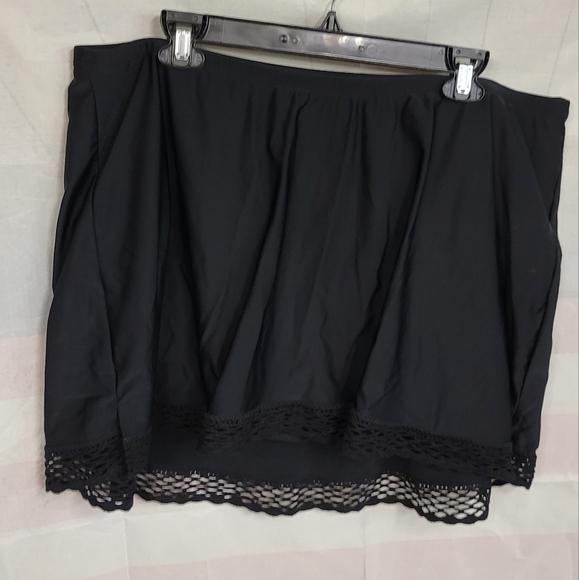 Catherine's Swimwear Skort Bottom 1X Black Lace Hem 17" from waist to hem - Picture 1 of 5